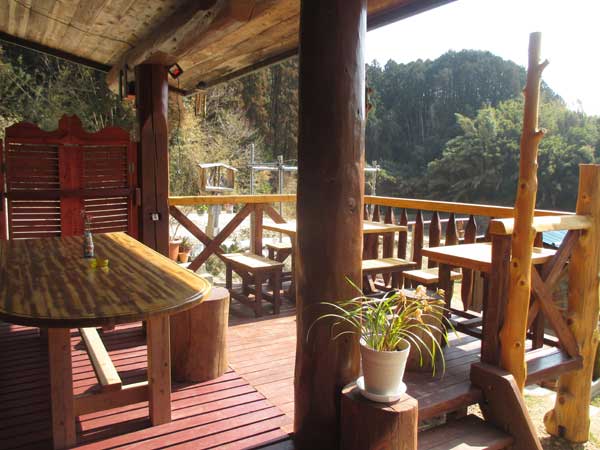 EAST LOG HOUSE 蔵 内観2の2